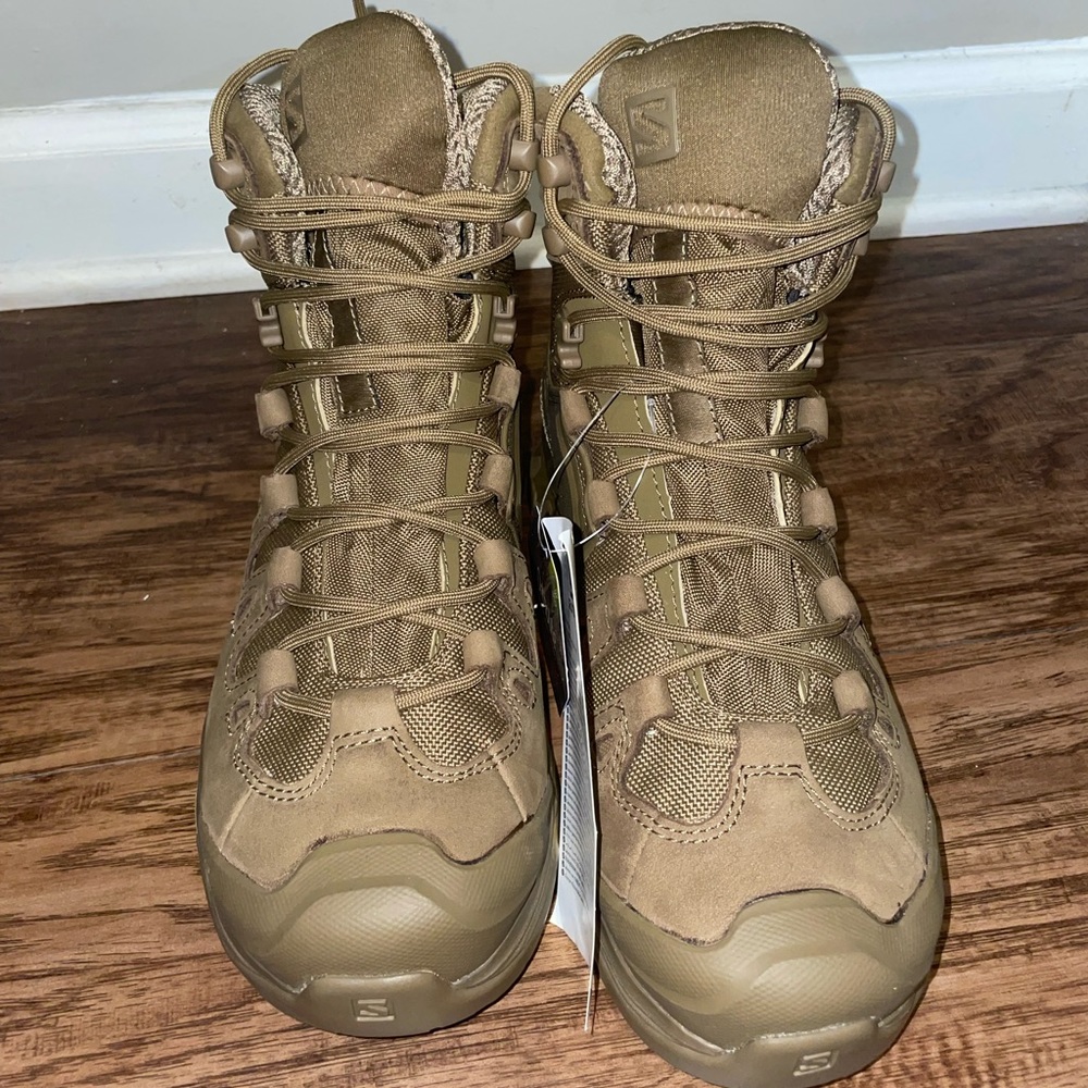 NWT Salomon boots